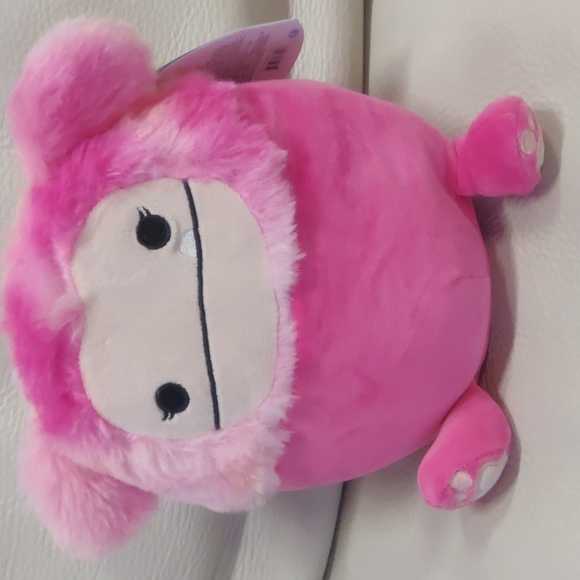 BNWT Squishmallows Caparinne the Bigfoot 8" - Picture 1 of 7